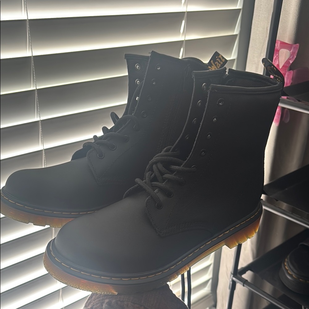 Men's Black Lace-Up Leather Boots with Contrast Sole